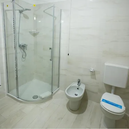 赛兹别墅公园酒店 酒店