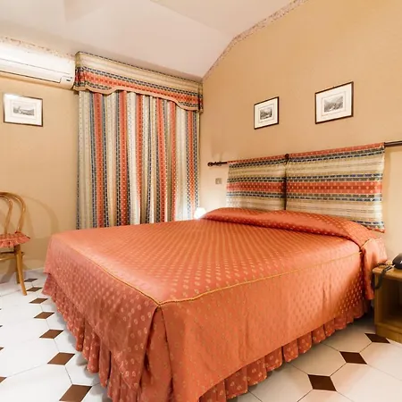 Park Salzea Hotel 3*